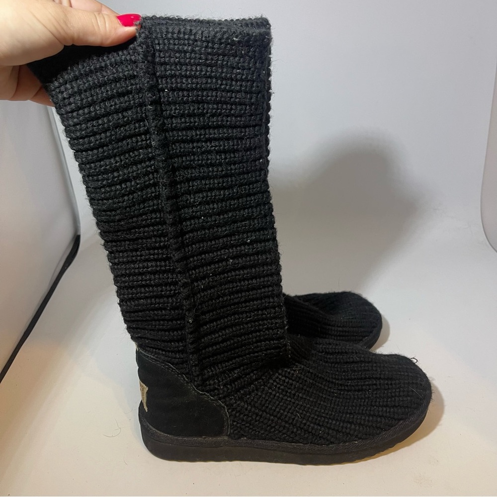 UGG Australia Cardy 12" Black Crochet Knit Winter Boots size 7
